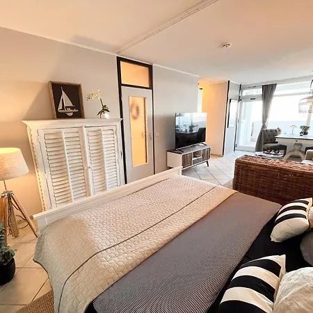 - Haus F, App 0f1202 * Heiligenhafen