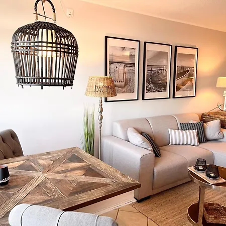 - Haus F, App 0f1202 Apartamento